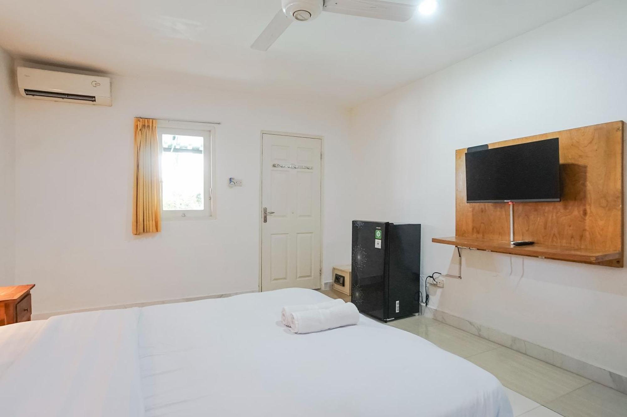 Kos 168 Jimbaran Hotel ภายนอก รูปภาพ