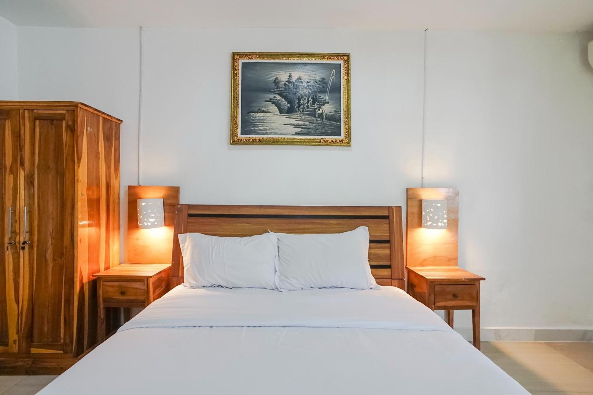 Kos 168 Jimbaran Hotel ภายนอก รูปภาพ