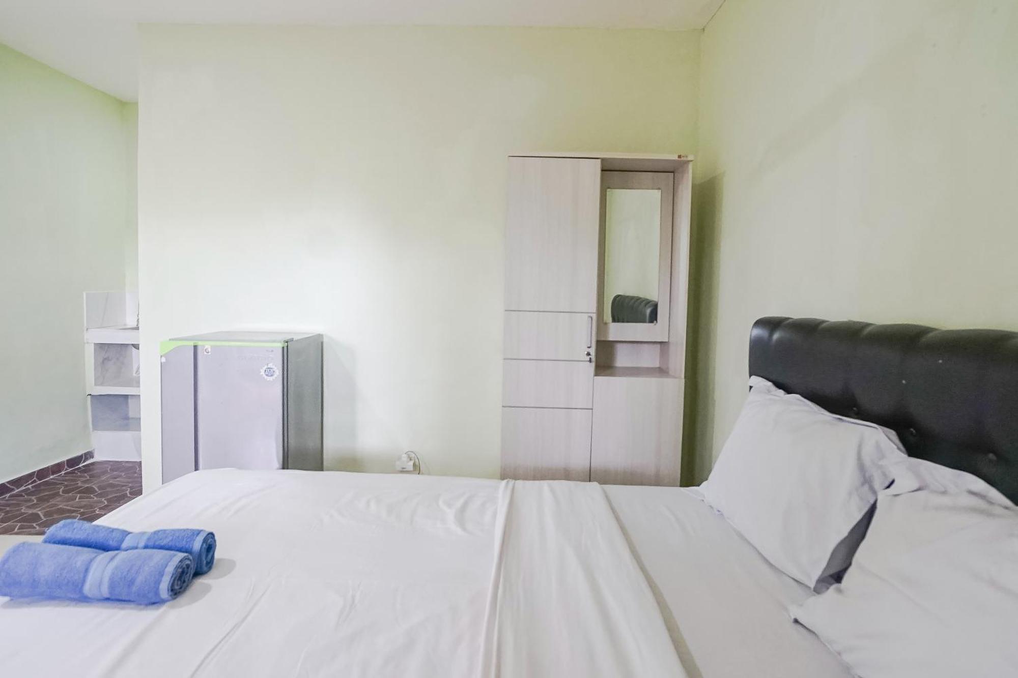 Kos 168 Jimbaran Hotel ภายนอก รูปภาพ